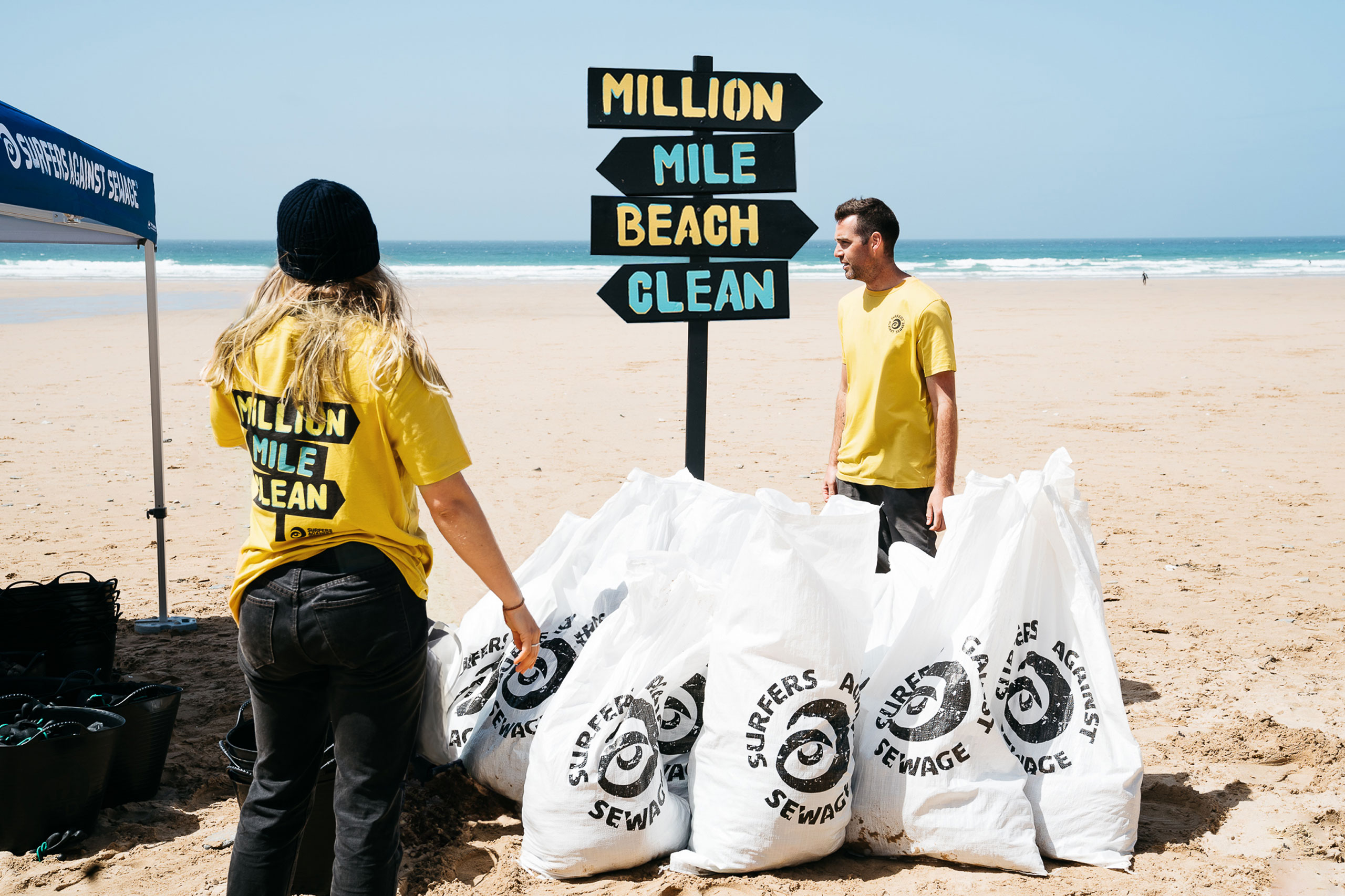 Million_Mile_Clean_Sign_And_Sacks_Watergate_Bay