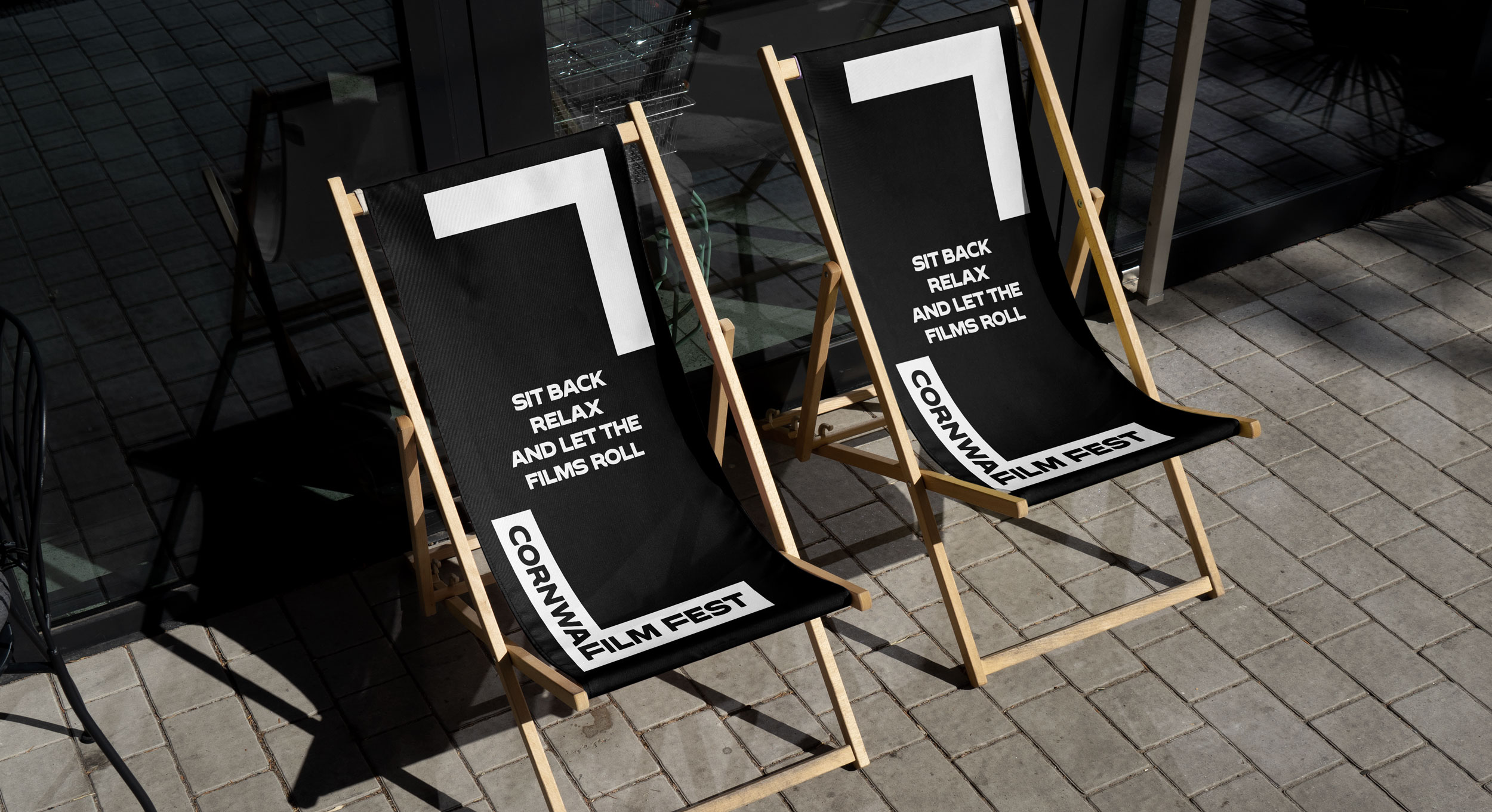 CFF-DeckChairs